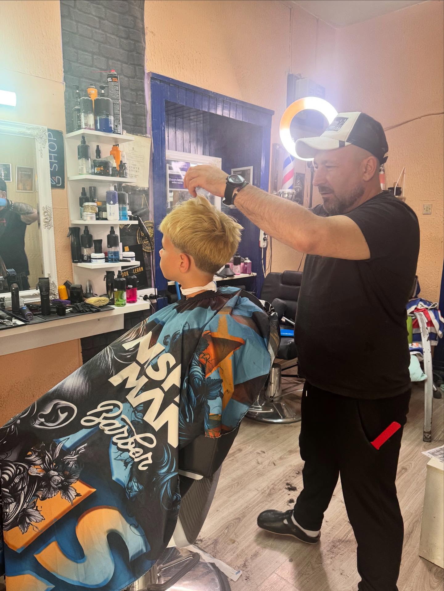 Vladimir Kabanica PR frizerski salon